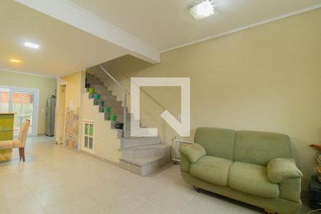 Sala de casa à venda com 2 quartos, 90m² em Guarujá, Porto Alegre