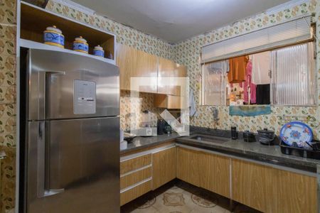 Casa à venda com 400m², 3 quartos e 3 vagas Casa à venda com 400m², 3 quartos e 3 vagasCozinha