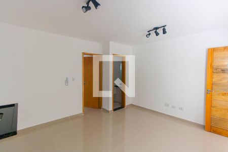 Sala/Cozinha e Área de Serviço de casa de condomínio para alugar com 1 quarto, 33m² em Vila Prudente, São Paulo