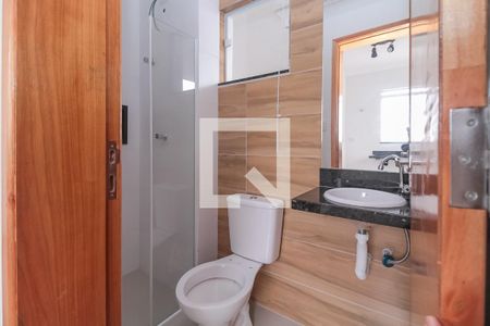 Banheiro de apartamento para alugar com 1 quarto, 27m² em Vila Prudente, São Paulo