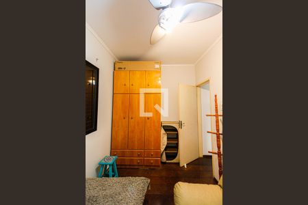 Quarto 2 de casa para alugar com 3 quartos, 126m² em Jardim Marek, Santo André