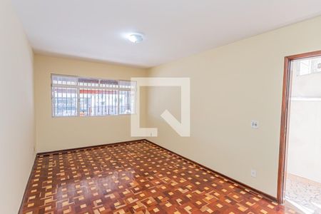 Sala de casa para alugar com 3 quartos, 157m² em Vila Nina, São Paulo
