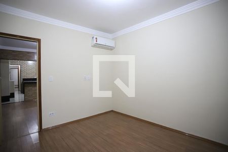 Sala de casa para alugar com 3 quartos, 100m² em Vila Amorim, Suzano