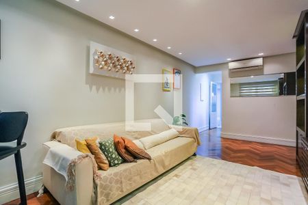 Sala de casa à venda com 3 quartos, 123m² em Jardim Namba, São Paulo