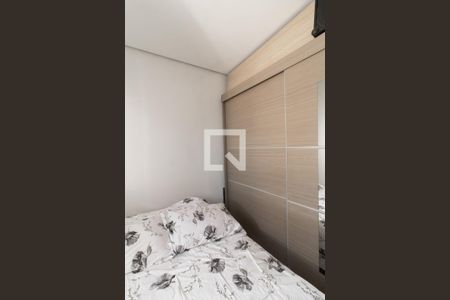 Quarto  de apartamento à venda com 2 quartos, 42m² em Vila Talarico, São Paulo