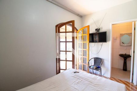Suíte de casa para alugar com 3 quartos, 140m² em Jardim Santa Clara, Guarulhos