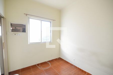 Quarto de kitnet/studio à venda com 1 quarto, 28m² em Estácio, Rio de Janeiro