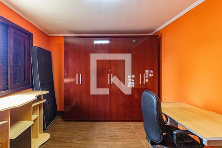 Quarto 1 de casa para alugar com 3 quartos, 250m² em Vila Butantã, São Paulo