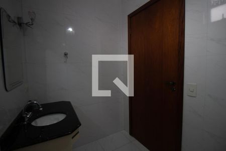 Banheiro de casa à venda com 4 quartos, 332m² em Jardim Campo Grande, São Paulo