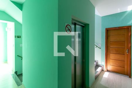 Apartamento à venda com 135m², 3 quartos e 2 vagas Apartamento à venda com 135m², 3 quartos e 2 vagasHall de entrada