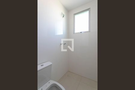 Apartamento à venda com 135m², 3 quartos e 2 vagas Apartamento à venda com 135m², 3 quartos e 2 vagasBanheiro da Suíte