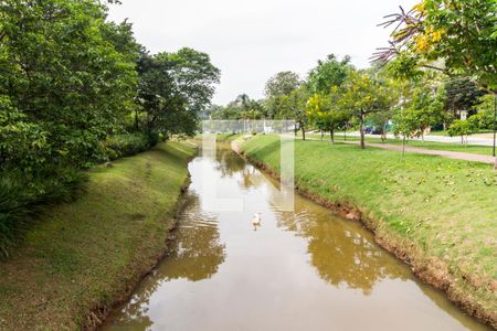 Casa de condomínio à venda com 750m², 5 quartos e 8 vagas Casa de condomínio à venda com 750m², 5 quartos e 8 vagasÁrea comum