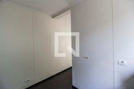 Casa de condomínio à venda com 750m², 5 quartos e 8 vagas Casa de condomínio à venda com 750m², 5 quartos e 8 vagasÁrea de Serviço