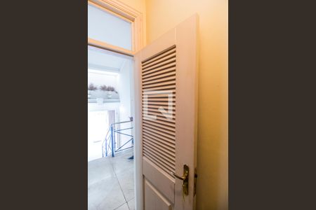 Casa de condomínio à venda com 750m², 5 quartos e 8 vagas Casa de condomínio à venda com 750m², 5 quartos e 8 vagasÁrea comum