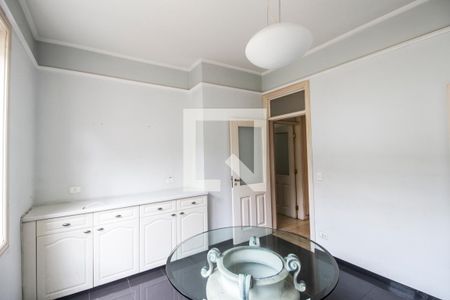 Casa de condomínio à venda com 750m², 5 quartos e 8 vagas Casa de condomínio à venda com 750m², 5 quartos e 8 vagasCopa