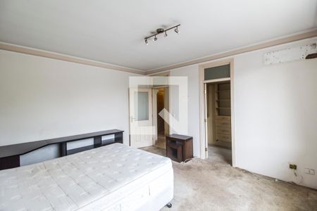 Casa de condomínio à venda com 750m², 5 quartos e 8 vagas Casa de condomínio à venda com 750m², 5 quartos e 8 vagasSuíte master 2