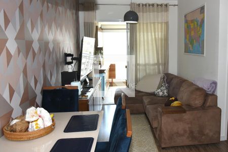 Apartamento à venda com 65m², 2 quartos e 1 vagaSala