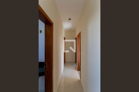 Corredor de apartamento à venda com 3 quartos, 104m² em Heliópolis, Belo Horizonte