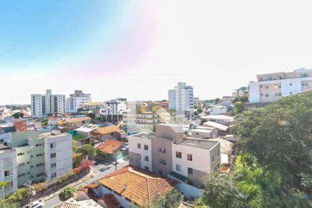 Vista do Quarto 1 de apartamento à venda com 3 quartos, 104m² em Heliópolis, Belo Horizonte