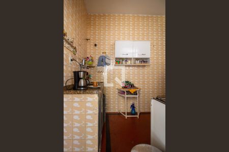 Casa à venda com 200m², 4 quartos e sem vaga Casa à venda com 200m², 4 quartos e sem vagaCozinha