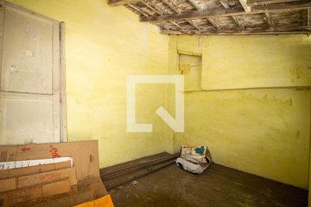 Casa à venda com 200m², 4 quartos e sem vaga Casa à venda com 200m², 4 quartos e sem vagaQuarto 4