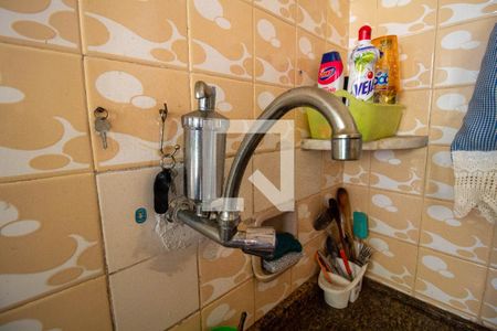 Casa à venda com 200m², 4 quartos e sem vaga Casa à venda com 200m², 4 quartos e sem vagaCozinha