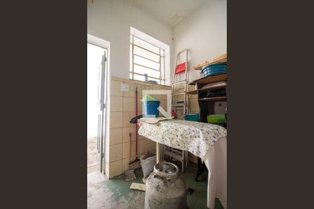 Casa à venda com 200m², 4 quartos e sem vaga Casa à venda com 200m², 4 quartos e sem vagaQuarto 3