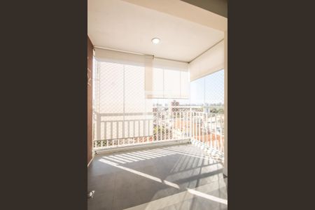 Sacada de apartamento para alugar com 2 quartos, 53m² em Quitaúna, Osasco