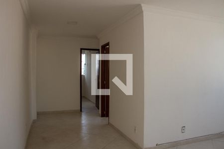 Sala de apartamento para alugar com 2 quartos, 80m² em Todos Os Santos, Rio de Janeiro