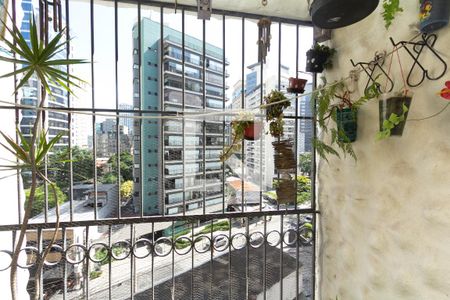 Varanda  de apartamento à venda com 2 quartos, 68m² em Vila Olímpia, São Paulo