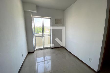 Sala de apartamento para alugar com 2 quartos, 70m² em Vila Centenario, Duque de Caxias
