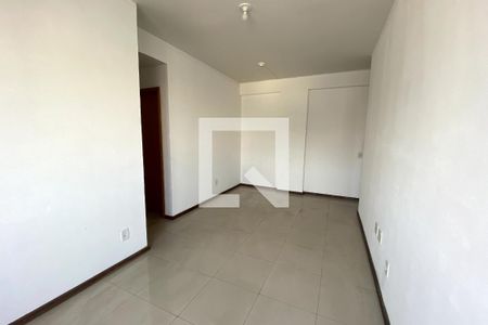 Sala de apartamento para alugar com 2 quartos, 70m² em Vila Centenario, Duque de Caxias