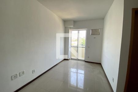 Sala de apartamento para alugar com 2 quartos, 70m² em Vila Centenario, Duque de Caxias