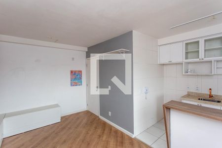 Sala de apartamento à venda com 2 quartos, 43m² em Canhema, Diadema