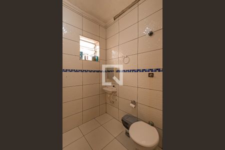 Casa à venda com 149m², 3 quartos e 2 vagas Casa à venda com 149m², 3 quartos e 2 vagasBanheiro