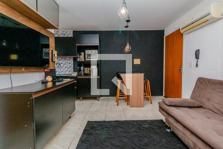 Sala de apartamento à venda com 2 quartos, 45m² em Partenon, Porto Alegre