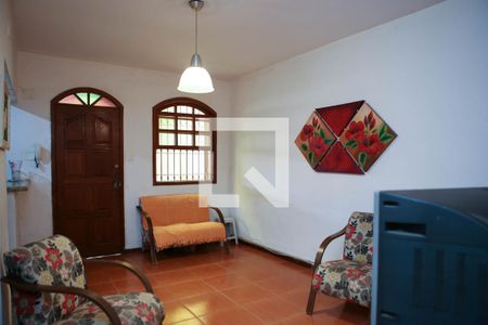 Sala de casa à venda com 2 quartos, 120m² em Santa Amélia, Belo Horizonte