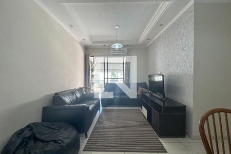 Sala de apartamento para alugar com 3 quartos, 77m² em Balneario Cidade Atlantica, Guarujá