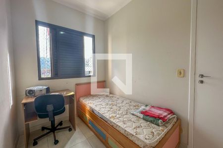 Quarto de apartamento para alugar com 3 quartos, 77m² em Balneario Cidade Atlantica, Guarujá