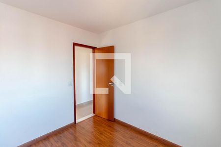 Quarto 1 de apartamento à venda com 3 quartos, 70m² em Araguaia, Belo Horizonte