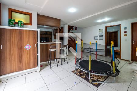 Sala de casa à venda com 3 quartos, 136m² em Partenon, Porto Alegre