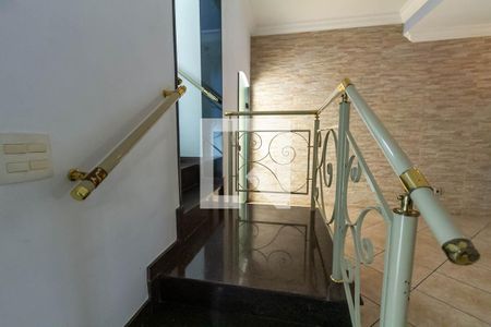 Escada de casa à venda com 5 quartos, 280m² em Paulicéia, São Bernardo do Campo