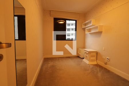 Quarto 2 de apartamento à venda com 3 quartos, 140m² em Vila Gilda, Santo André