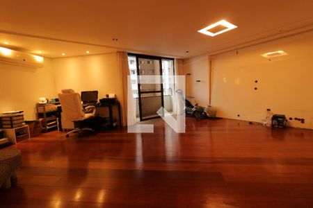 Sala de apartamento à venda com 3 quartos, 140m² em Vila Gilda, Santo André
