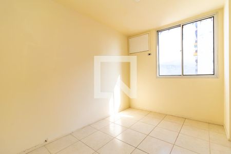 Quarto 1 de apartamento para alugar com 2 quartos, 53m² em Barra da Tijuca, Rio de Janeiro