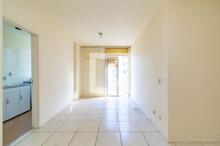 Sala de apartamento para alugar com 2 quartos, 53m² em Barra da Tijuca, Rio de Janeiro