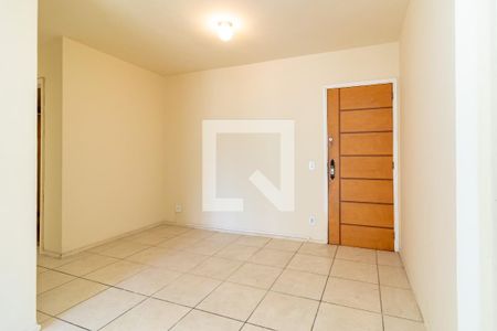 Sala de apartamento para alugar com 2 quartos, 53m² em Barra da Tijuca, Rio de Janeiro