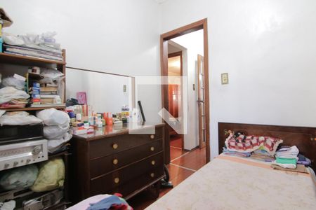 quarto 1 de casa para alugar com 2 quartos, 130m² em Vila Ré, São Paulo