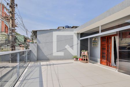 Varanda de casa à venda com 3 quartos, 162m² em Vila Curuçá Velha, São Paulo