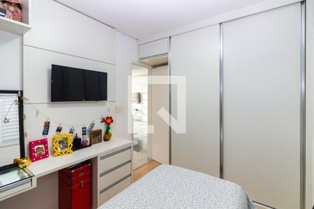 Quarto  de apartamento à venda com 3 quartos, 114m² em São Geraldo, Belo Horizonte
